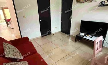 Casa con amplio terreno en Venta Fracc Puerta Magna zona Country