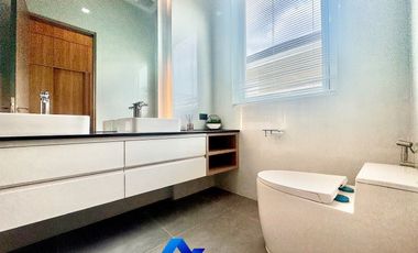 Brand New Modern And Elegance Pool Villa At Tavisa Hua Hin Soi 70 For Sale