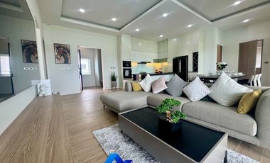 Brand New Modern And Elegance Pool Villa At Tavisa Hua Hin Soi 70 For Sale