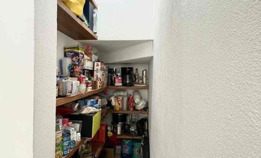CASA SEMINUEVA Y AMPLIADA EN COTO, EN LOMA DORADA, TONALÁ.