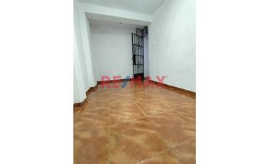 SE VENDE PROPIEDAD UBICADA EN ZONA COMERCIAL