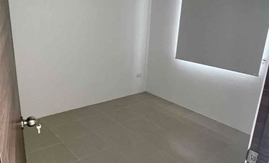 casa de alquiler una planta vía a la costa paseo del sol 3