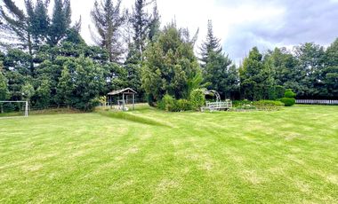 🏡 Oportunidad Única de Inversión Quinta Funcional para Eventos y Hospedaje en Tabacundo 🌿