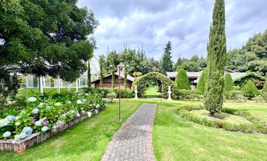 🏡 Oportunidad Única de Inversión Quinta Funcional para Eventos y Hospedaje en Tabacundo 🌿
