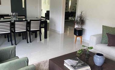 moderno Depto remodelado y amueblado!