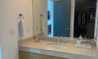 moderno Depto remodelado y amueblado!