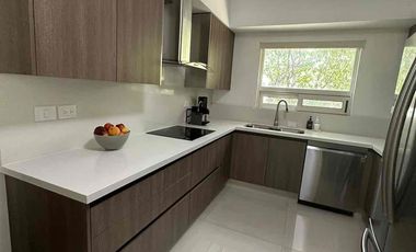 moderno Depto remodelado y amueblado!