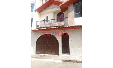 Se Alquila Casa Productiva De 5 Pisos-Urb.Monserrate Cerca A Isabel De Bobadilla Y Pocas Cuadras De Husares De Junin-480M2