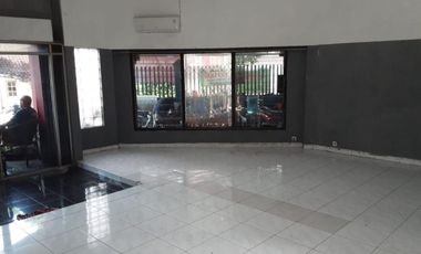 RUMAH MURAH TENGAH KOTA JOGJA, TANAH LUAS DI PINGGIR JALAN UTAMA