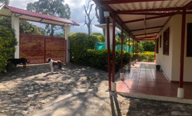 Casa semiurbana -mesitas el caballero-Anolaima