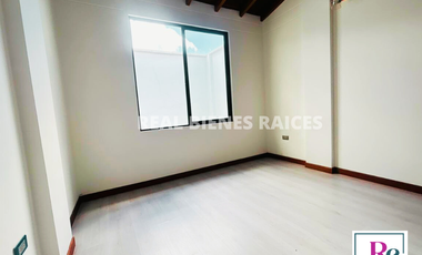 Casa unifamiliar en venta en unidad abierta