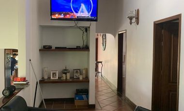 SE ARRIENDA CASA EN LAGOS DEL CACIQUE EXCELENTE UBICACIÓN