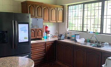 SE ARRIENDA CASA EN LAGOS DEL CACIQUE EXCELENTE UBICACIÓN