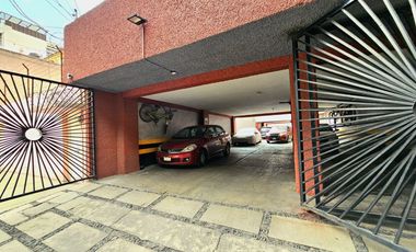 Colonia del Valle Departamento en Venta Remodelado en 3er Piso y Gran Ubicación
