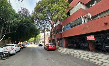 Colonia del Valle Departamento en Venta Remodelado en 3er Piso y Gran Ubicación