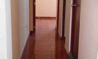 Vendo Departamento en 2do.Piso en Benjamin Doig Lossio - La Perla Ref. Cuadra 9 Av. Venezuela Grifo Pecsa