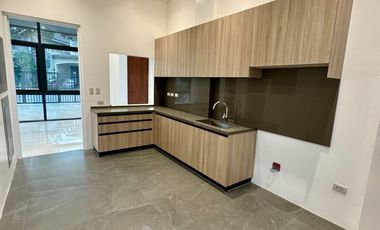 LUXURY BRAND-NEW CORNER HOME FOR SALE Portofino Heights – Daang Hari, Las Piñas
