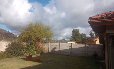 Se vende casa en Interior Condominio