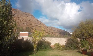 Se vende casa en Interior Condominio