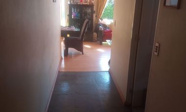 Se vende casa en Interior Condominio