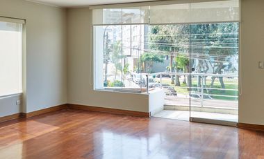 Venta de departamento, vive en  Monte Umbroso, Chacarilla, Surco