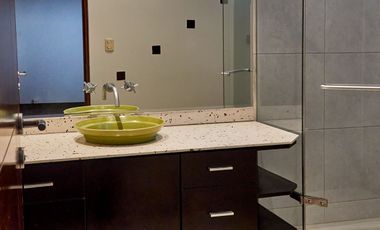 Venta de departamento, vive en  Monte Umbroso, Chacarilla, Surco