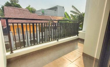 Rumah Dijual Jatiasih SIAP HUNI 2 Lantai Kota Bekasi MURAH Ready Stock [AR034]
