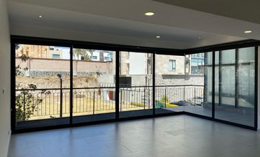 DEPARTAMENTO EN RENTA EN LOMAS DE ANGELÓPOLIS, PARQUE TOSCANA, PRIMER PISO, 3 RECÁMARAS, 2 AUTOS