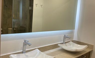DEPARTAMENTO EN RENTA EN LOMAS DE ANGELÓPOLIS, PARQUE TOSCANA, PRIMER PISO, 3 RECÁMARAS, 2 AUTOS