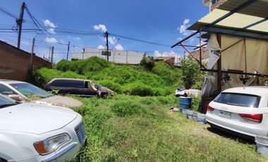 PARA INVERSIONISTAS VENTA TERRENO  DE EN ESQUINA A UNA CALLE DE BLVD. ESTEBAN DE ANTUÑANO  ZONA LA PAZ