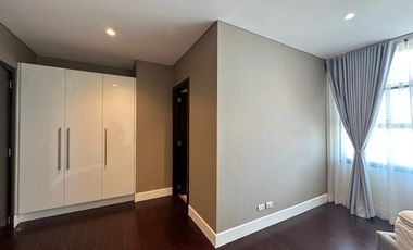 FULLY FURNISHED 3BR IN GARDEN TOWERS 2 MAKATI CITY