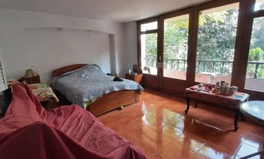 OPORTUNIDAD CASA EN ESQUINA CHACLACAYO