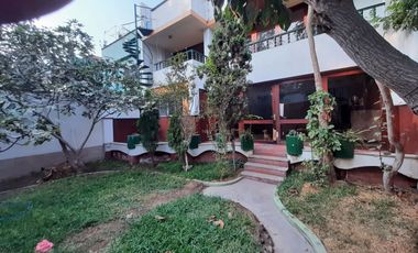 OPORTUNIDAD CASA EN ESQUINA CHACLACAYO