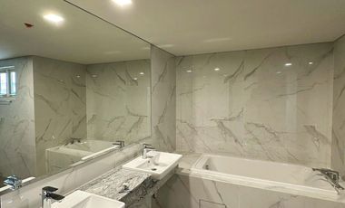 NEW IN THE MARKET! 336 sqm 5BR Penthouse in Park McKinley West near Venice Piazza