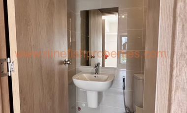 50 sqm 1-Bedroom Brand new Viento Tower CERCA