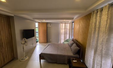 Aduna Beach Villas 2BR 424sqm 2-car Beachfront Furnished Danao City