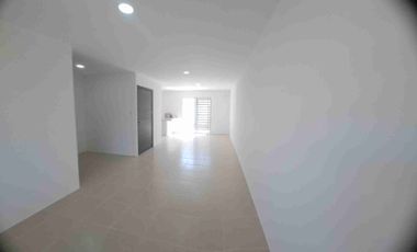 Alquiler de Casa en Urbanización  Paseo del Sol etapa 5 en  Chongón