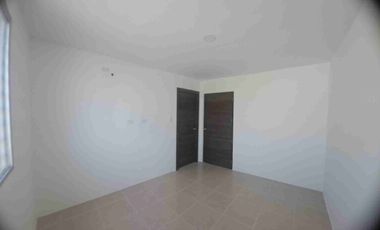 Alquiler de Casa en Urbanización  Paseo del Sol etapa 5 en  Chongón