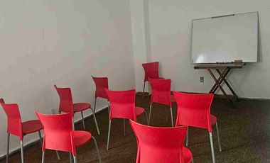 Oficina Toluca Centro a unos pasos de Los Portales