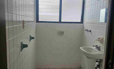 Oficinas, Consultorio A unos pasos de Los Portales