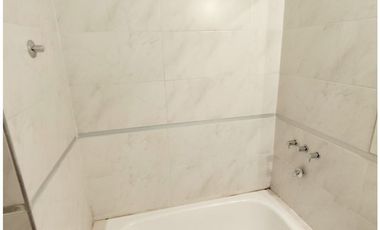 ALQUILA: Dpto 3 Dormitorios, 2 Baños (Uno Suite), Balcón / NUEVA CORDOBA