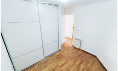 ALQUILA: Dpto 3 Dormitorios, 2 Baños (Uno Suite), Balcón / NUEVA CORDOBA