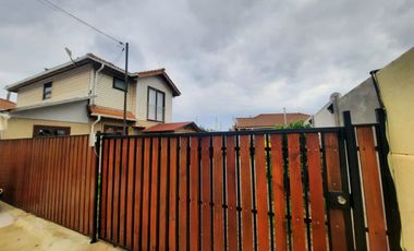 EXCELENTE INMUEBLE EN CONDOMINIO EN ALGARROBO.