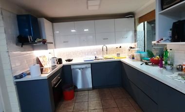 EXCELENTE INMUEBLE EN CONDOMINIO EN ALGARROBO.