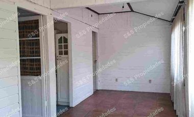 Arriendo Casa 40m2 patio y jardin