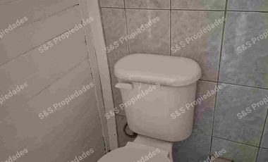 Arriendo Casa 40m2 patio y jardin