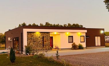 Casa en agro parcela loteo Privado Los Robles de Cayumapu