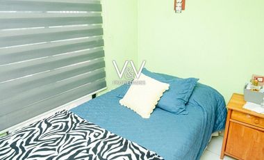 SE VENDE HERMOSA CASA EN PSJE CHAUCA.