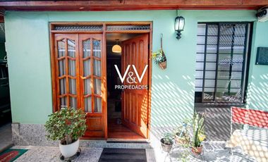 SE VENDE HERMOSA CASA EN PSJE CHAUCA.