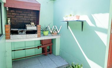 SE VENDE HERMOSA CASA EN PSJE CHAUCA.